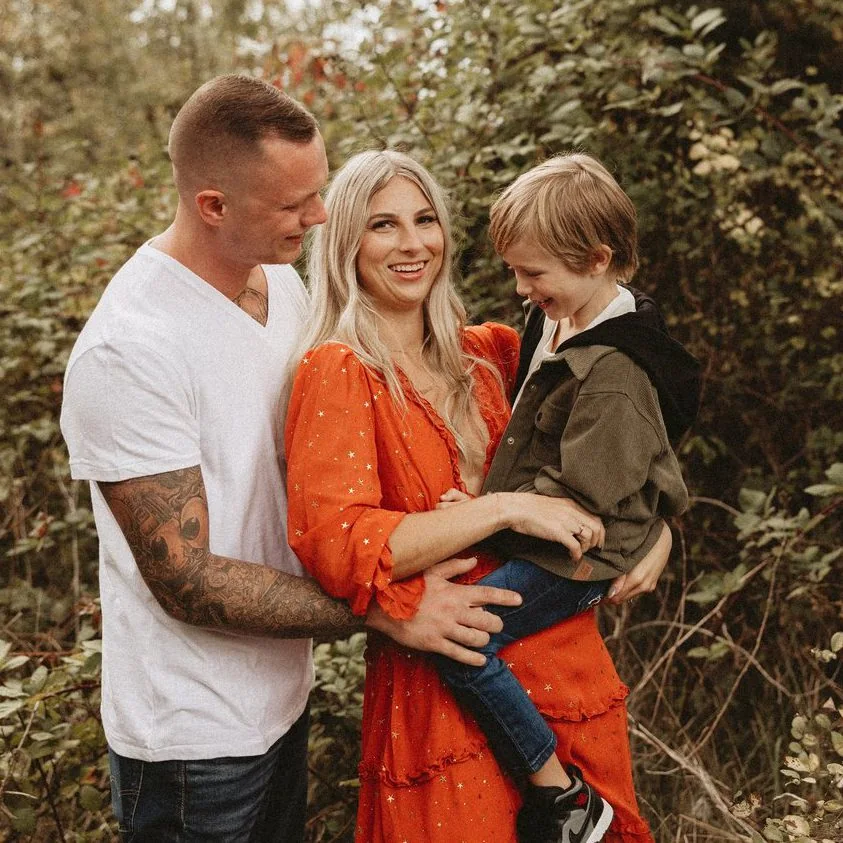 Family connection photographed by Mad Magic